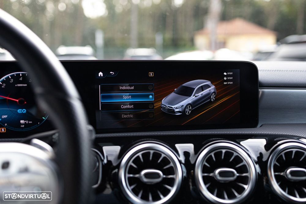 Mercedes-Benz A 250 e 8G-DCT Edition AMG Line - 14