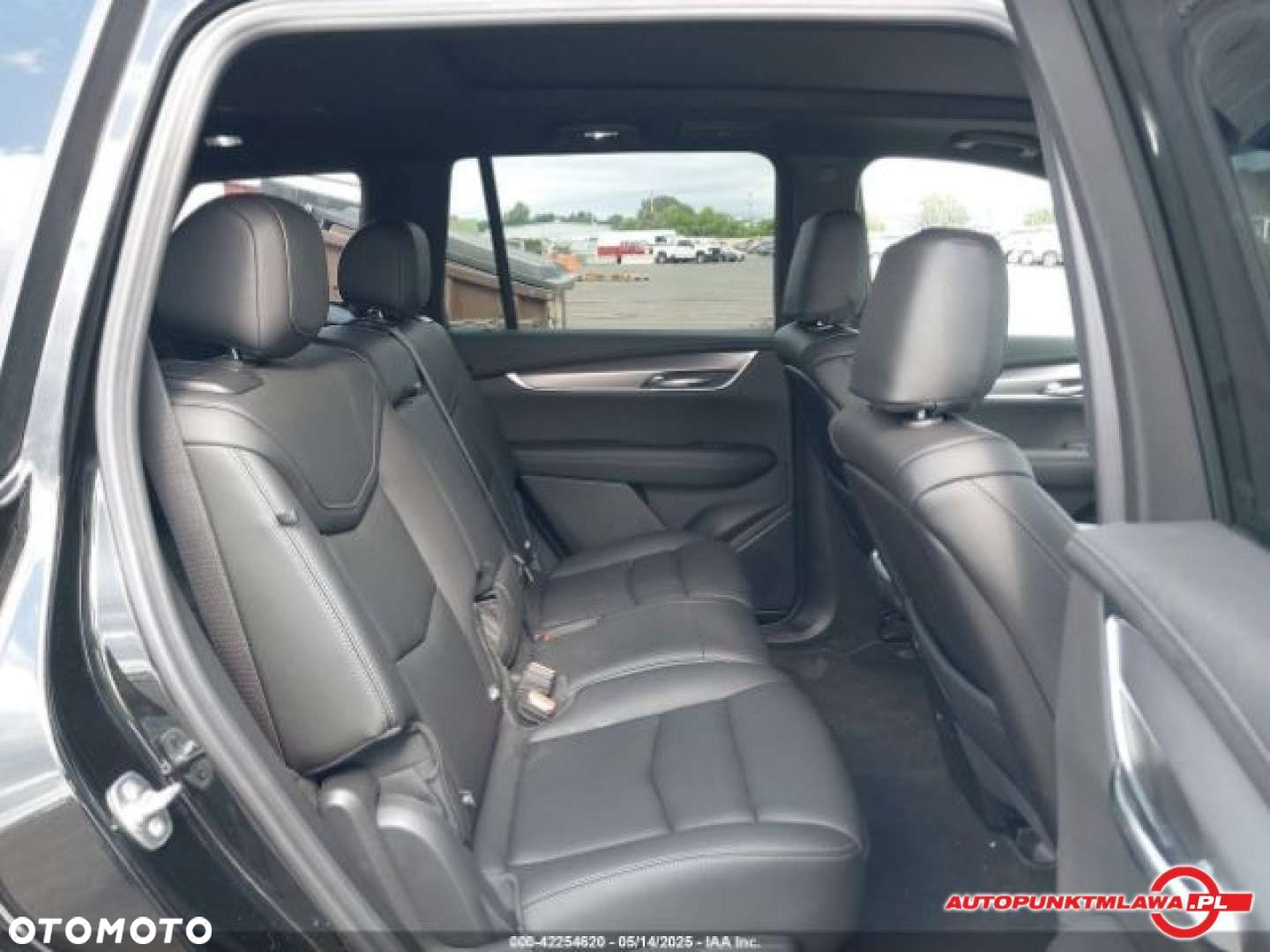 Cadillac XT6 - 8