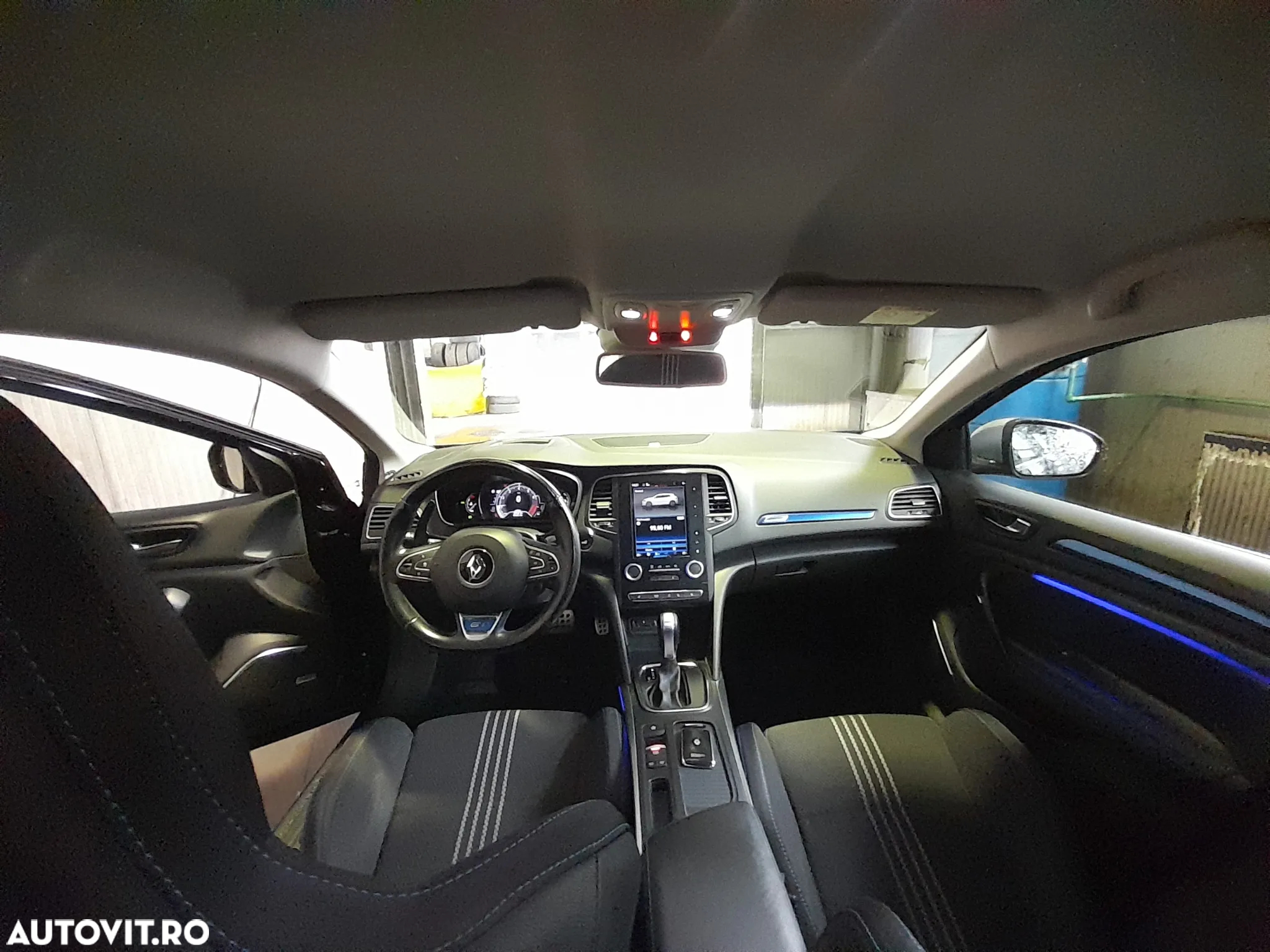 Renault Megane ENERGY TCe EDC GT - 3