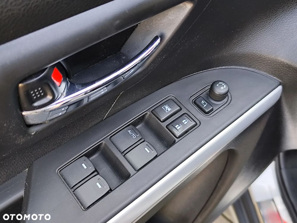 Suzuki SX4 S-Cross 1.0 T Premium - 12