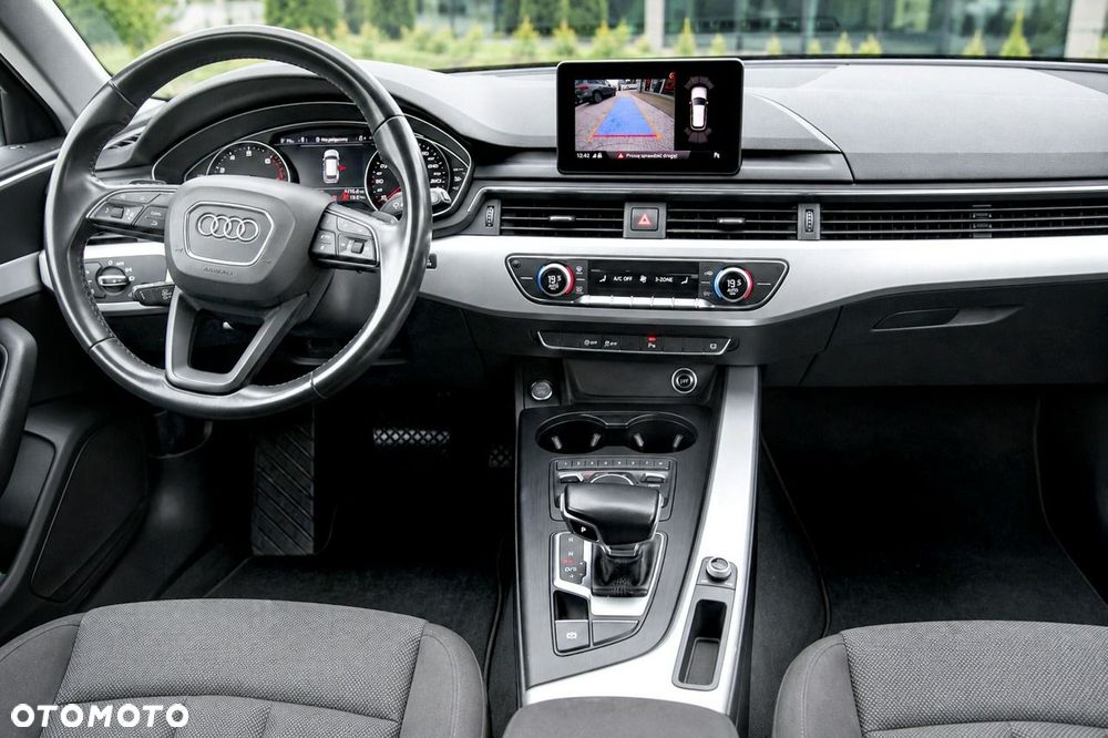 Audi A4 Avant 1.4 TFSI S tronic - 10