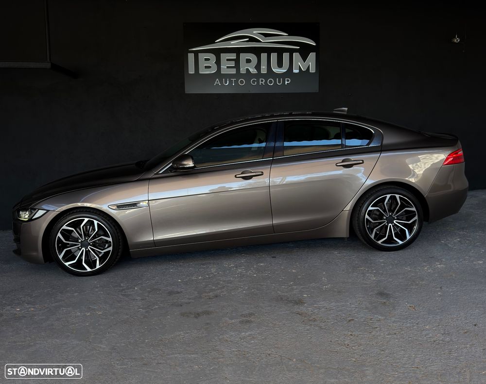 Jaguar XE E-Performance Aut. R-Sport - 10