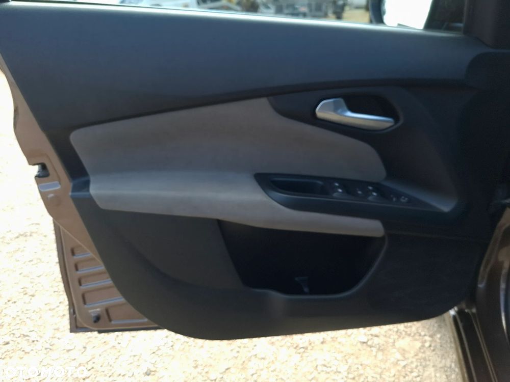 Fiat Tipo 1.6 MultiJet Lounge - 22