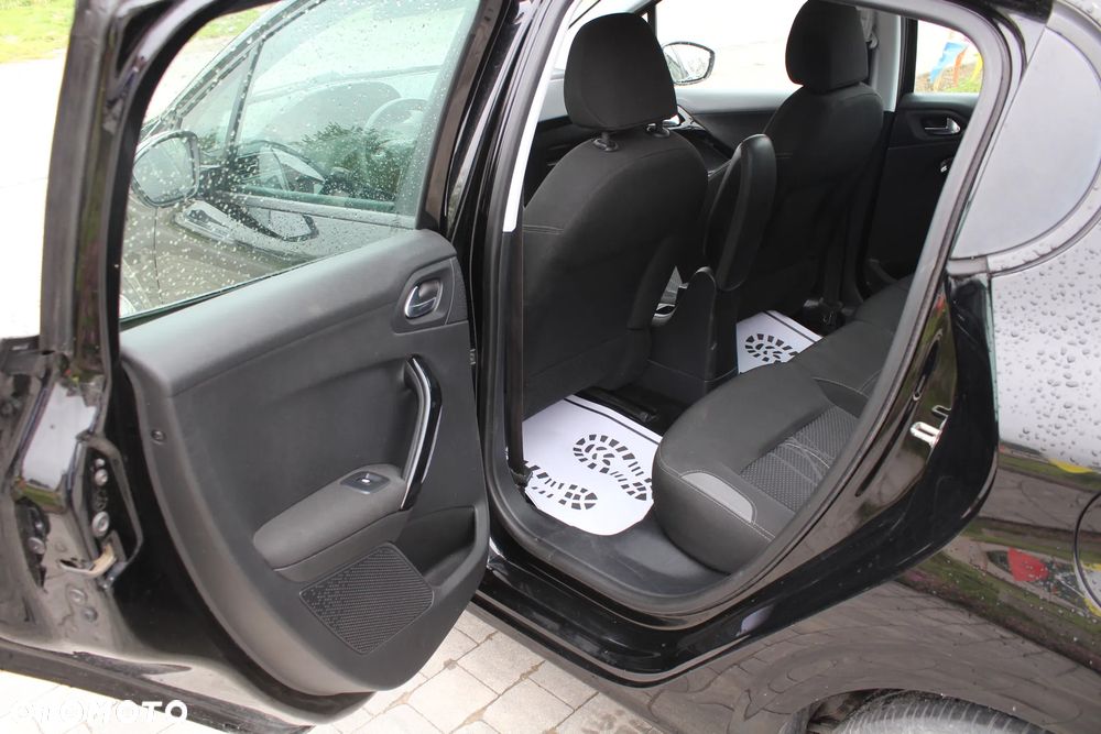 Peugeot 208 1.4 HDi Access - 13
