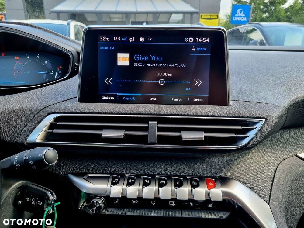 Peugeot 5008 1.5 BlueHDi Allure S&S - 20