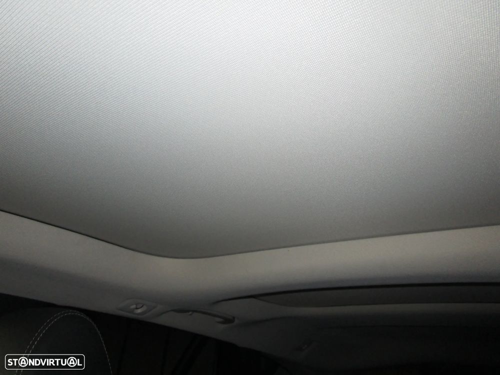 Mercedes-Benz E 220 d 4-Matic All Terrain Avantgarde + - 40