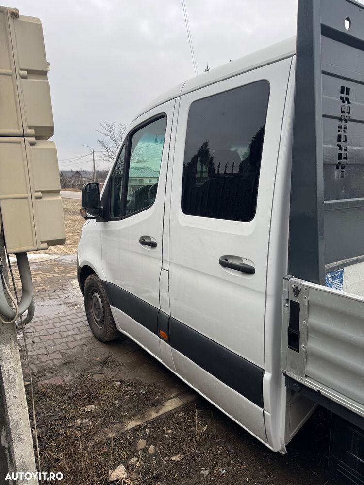 Mercedes-Benz Sprinter - 6