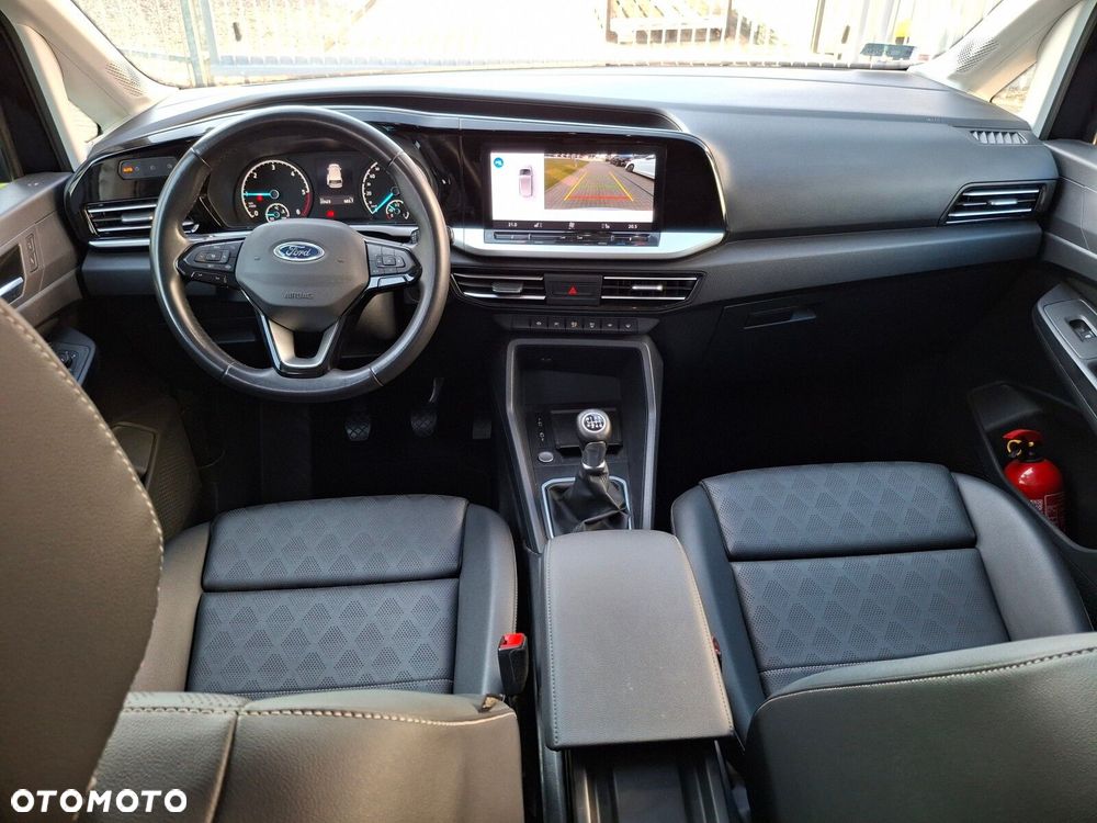Ford Tourneo Connect - 14