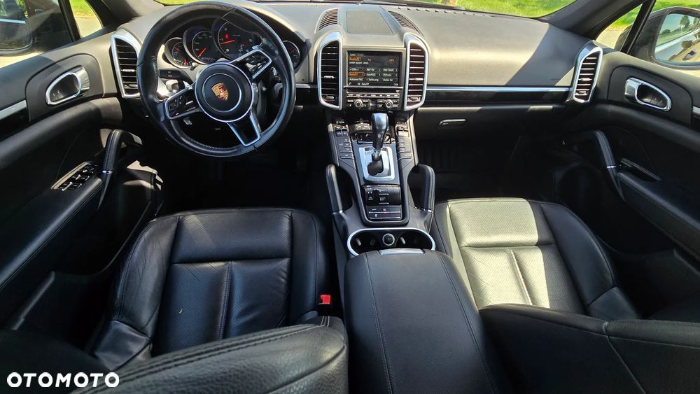 Porsche Cayenne Diesel Platinum Edition - 17