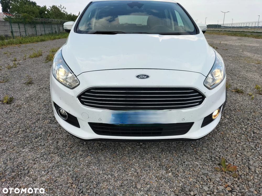 Ford S-Max - 15