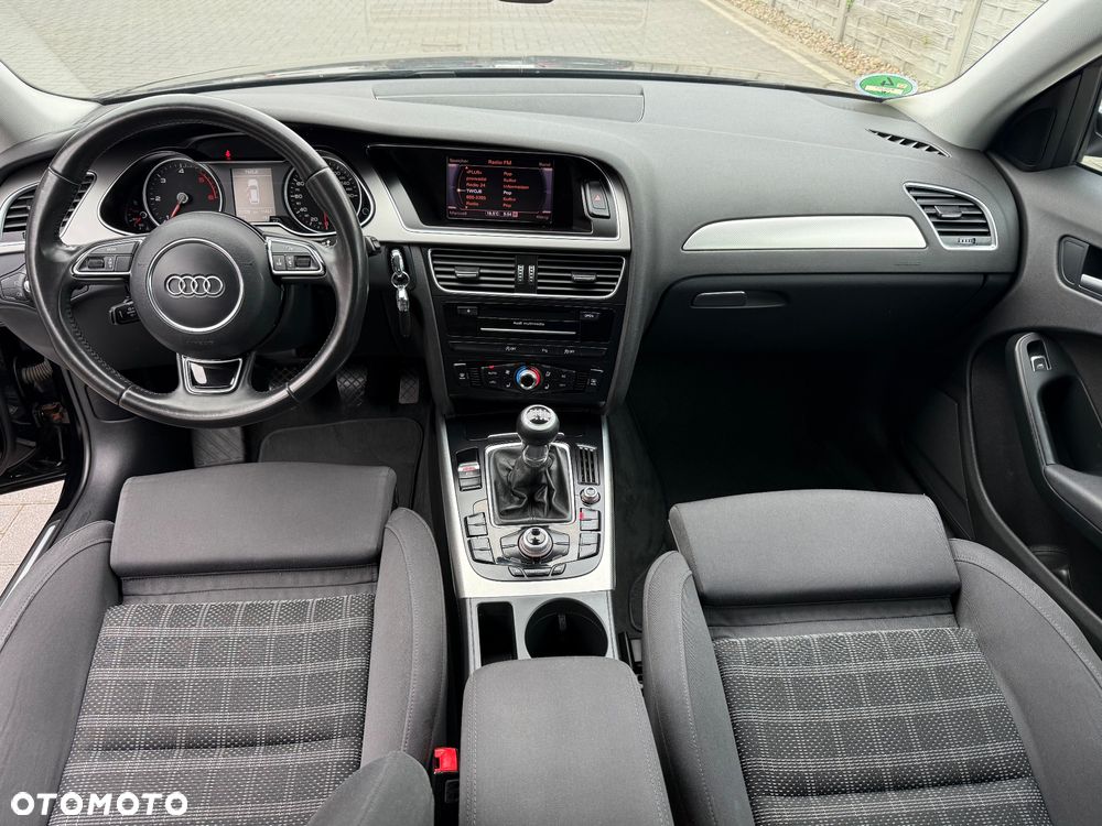 Audi A4 Avant - 23