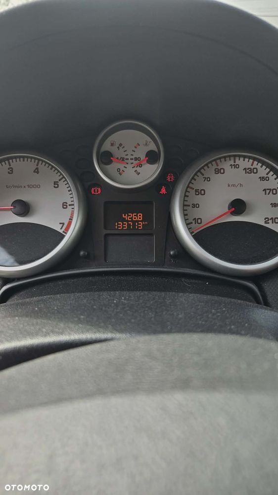 Peugeot 207 1.4 Presence - 14