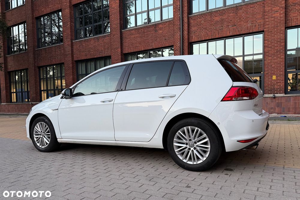 Volkswagen Golf 1.4 TSI BlueMotion Technology Cup - 20
