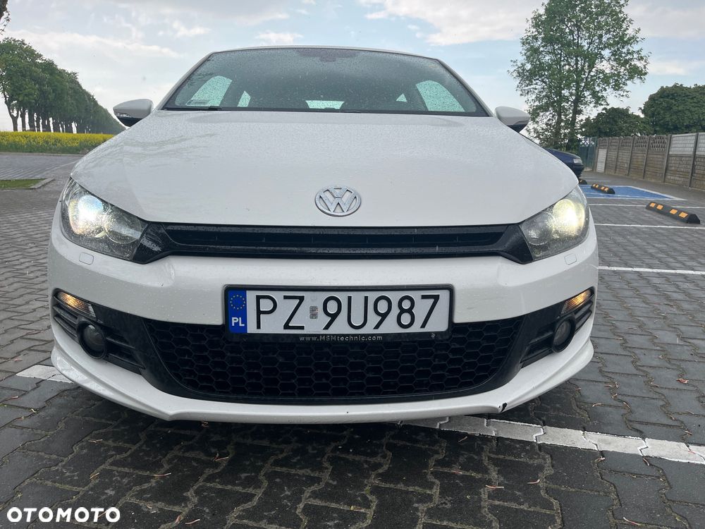 Volkswagen Scirocco 1.4 TSI R-Style DSG - 9