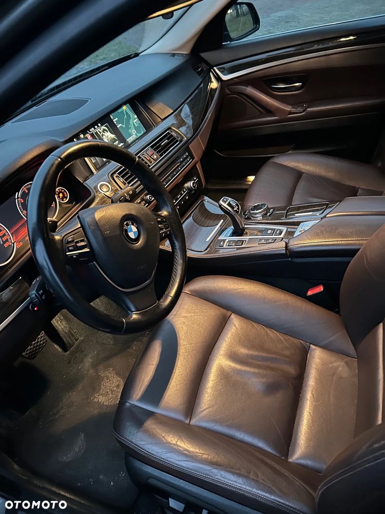 BMW Seria 5 530d xDrive Luxury Line - 6
