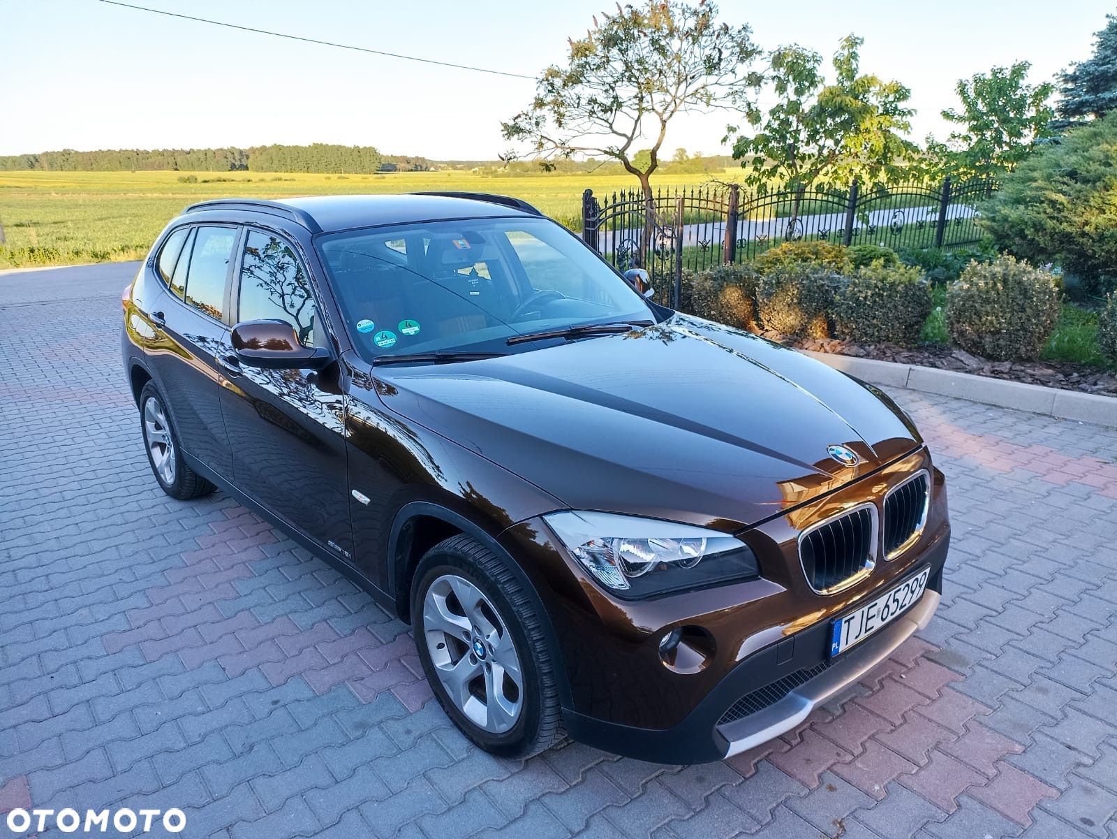 BMW X1 sDrive18i - 1