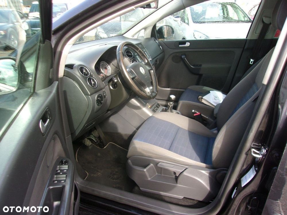 Volkswagen Golf Plus - 14