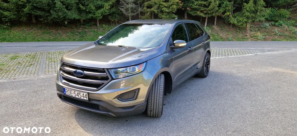Ford Edge - 2