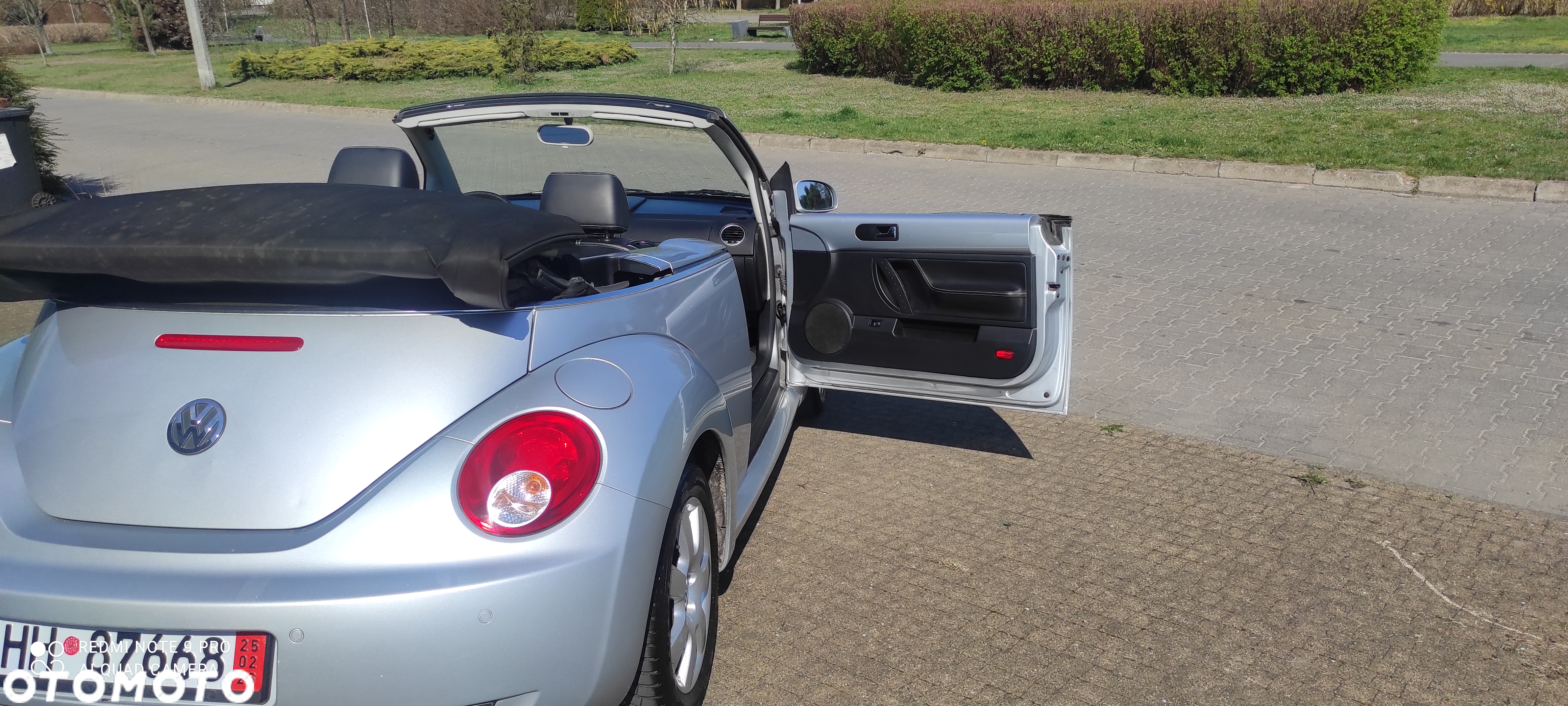 Volkswagen New Beetle Cabriolet 1.6 Freestyle - 27
