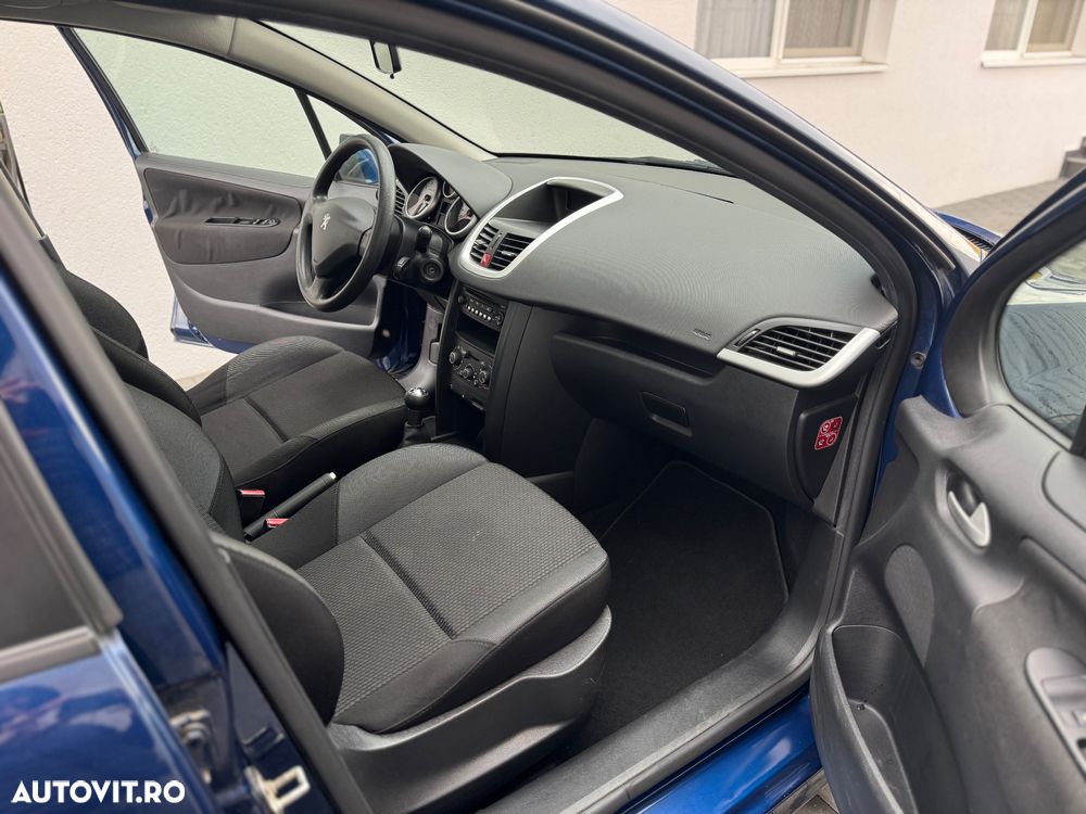 Peugeot 207 1.4 VTi Active - 8
