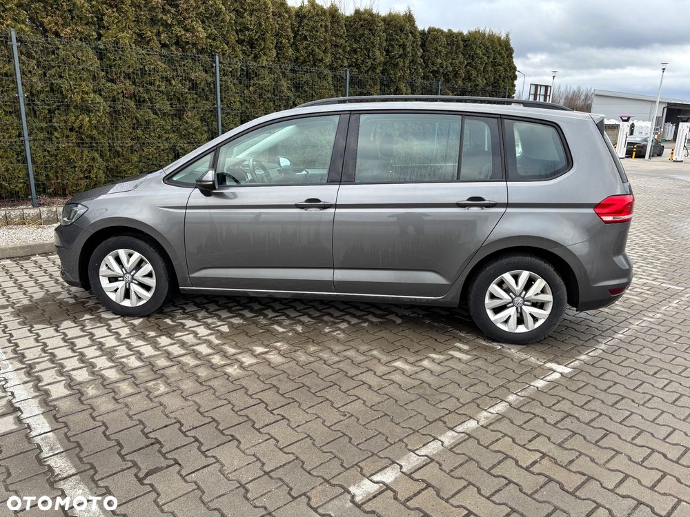 Volkswagen Touran - 7