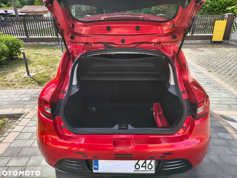 Renault Clio Cargo 1.2 16V 75 Extra - 18