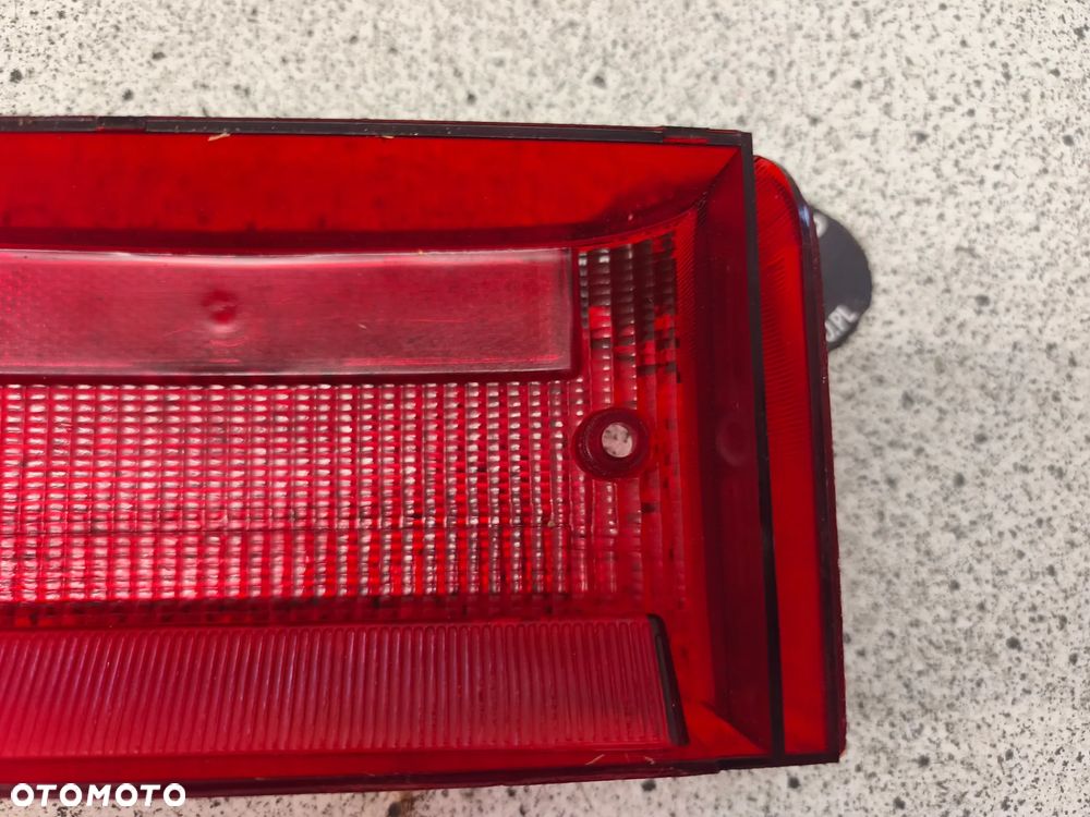 Klosz, lampa tył, tylna Piaggio Vespa Cosa 200 - 11