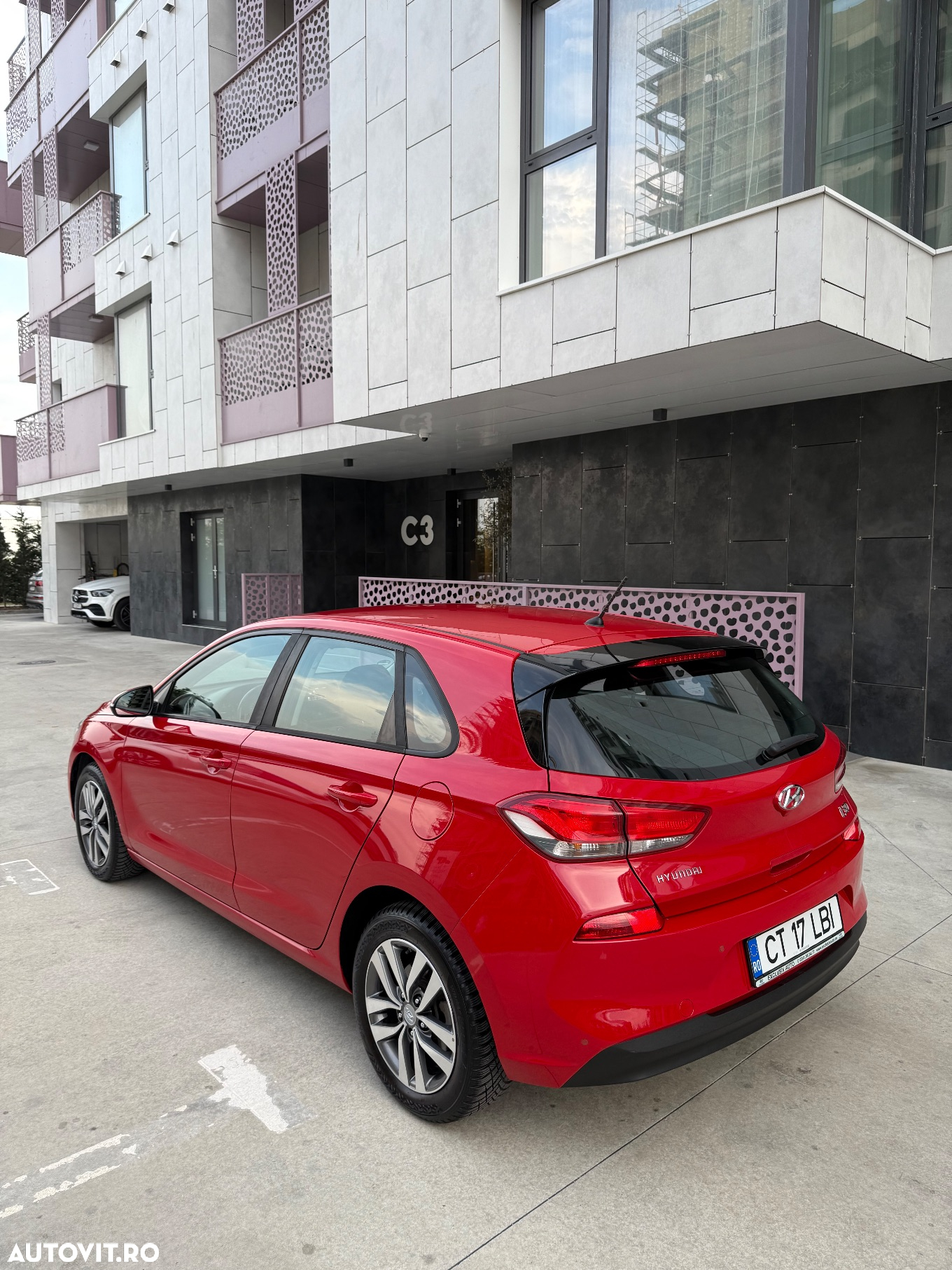 Hyundai i30 blue 1.6 CRDi DCT Style - 4