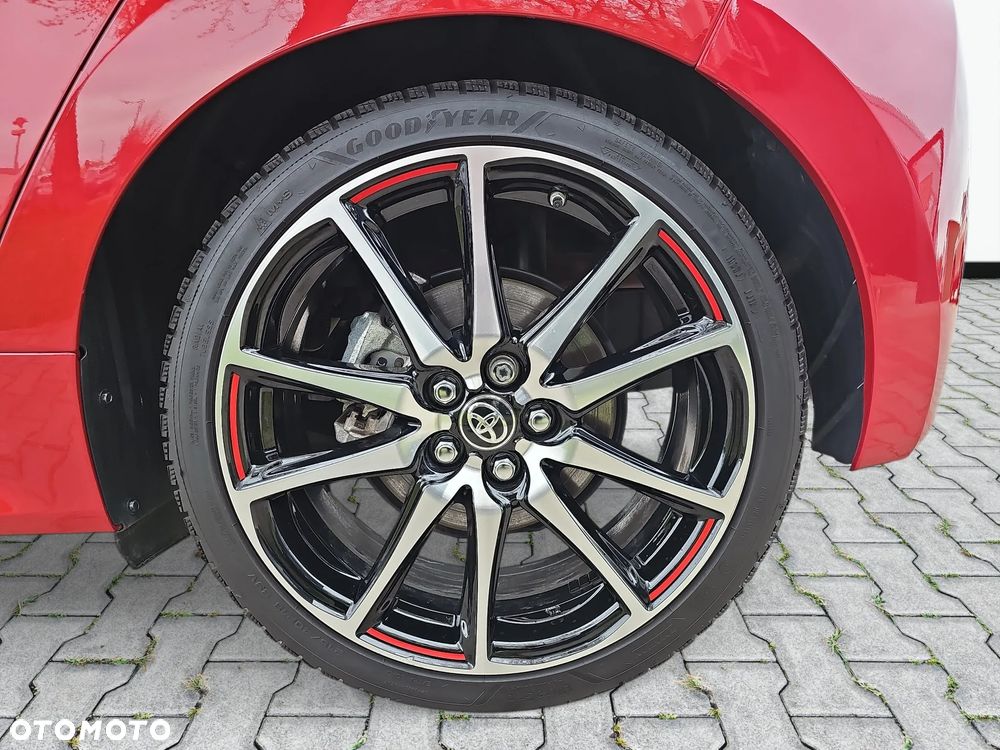 Toyota Yaris 1.5 VVT-i GR SPORT - 14