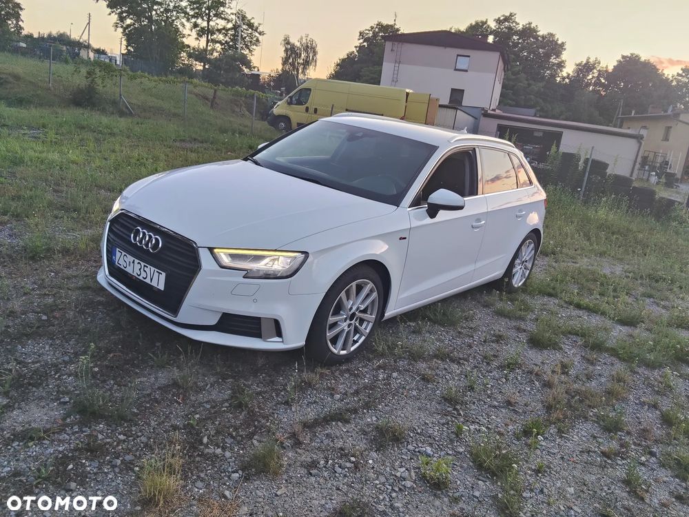 Audi A3 Sportback - 3