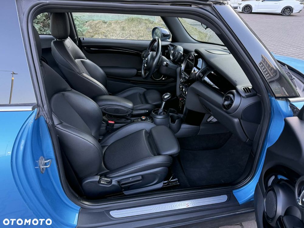 MINI Cooper S - 14