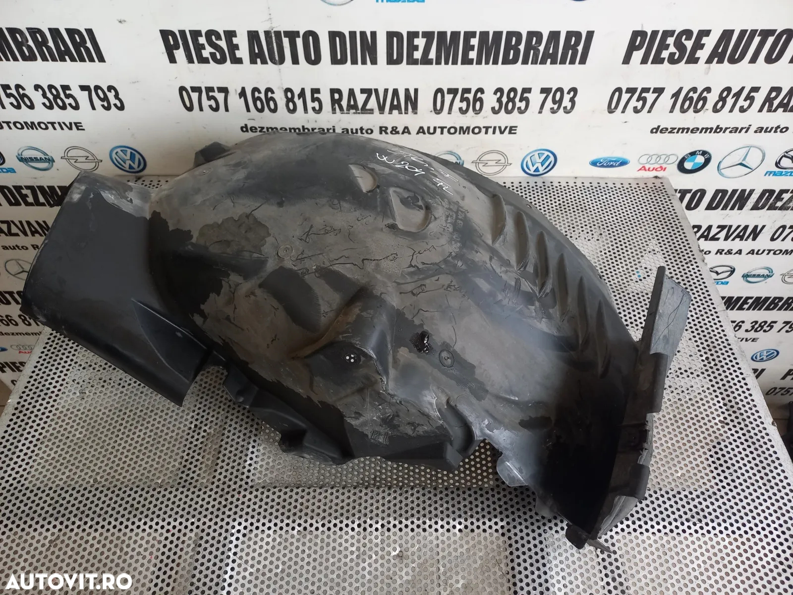 Aparatoare Noroi Carenaj Partea Frontala Stanga Fata Mercedes C Class W204 Facelift An 2011-2012-20 - 3