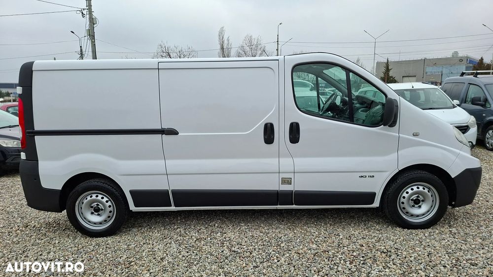 Renault Trafic - 1