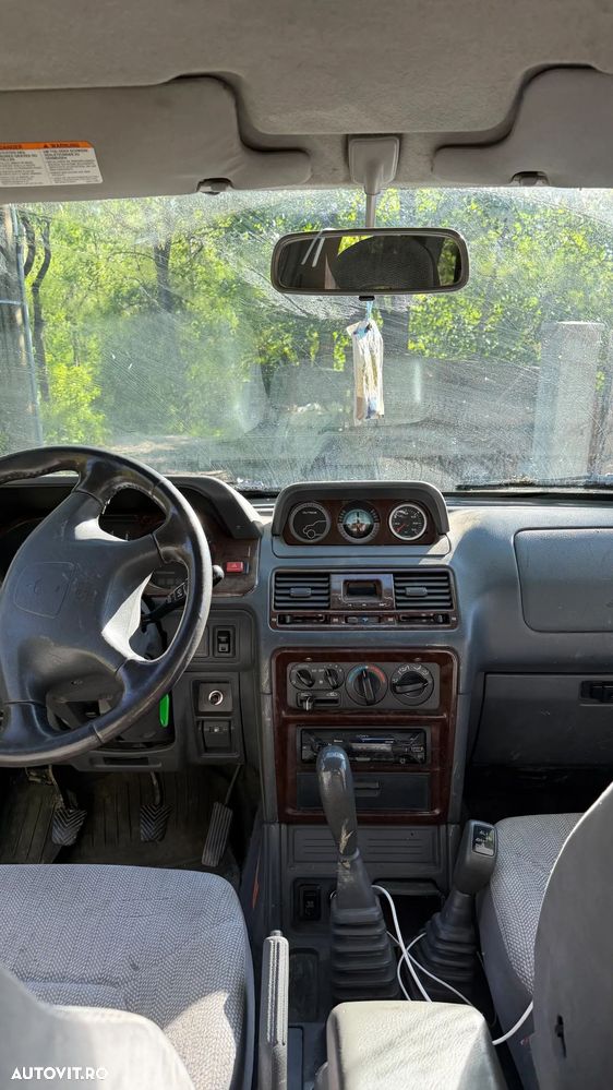 Mitsubishi Pajero 2.5 TD Classic - 8