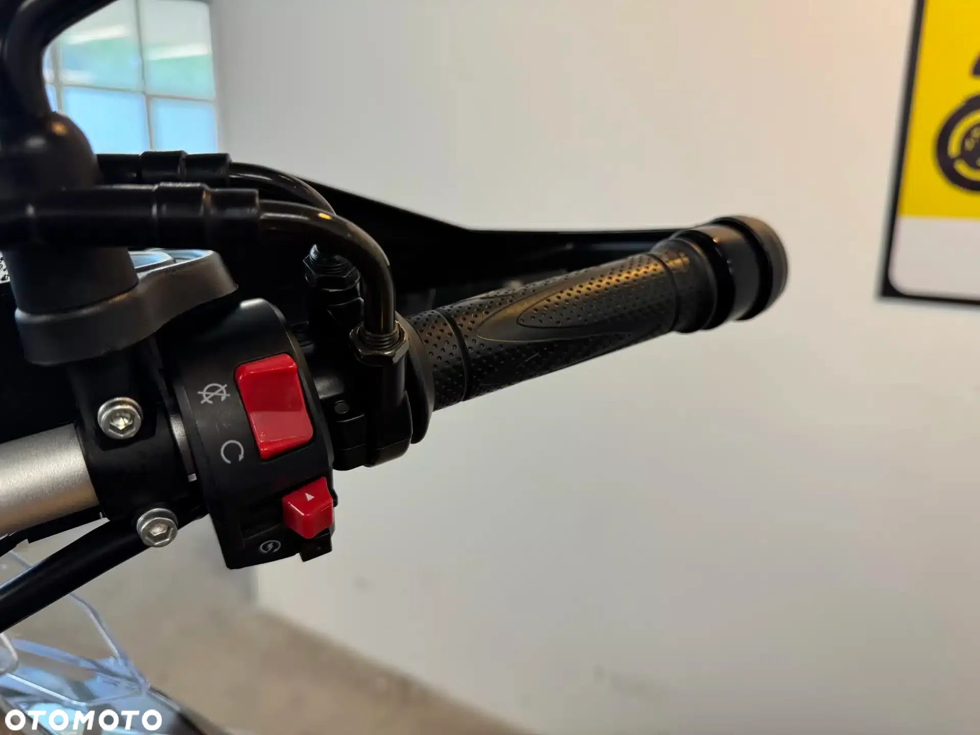 Benelli TRK 502 - 30