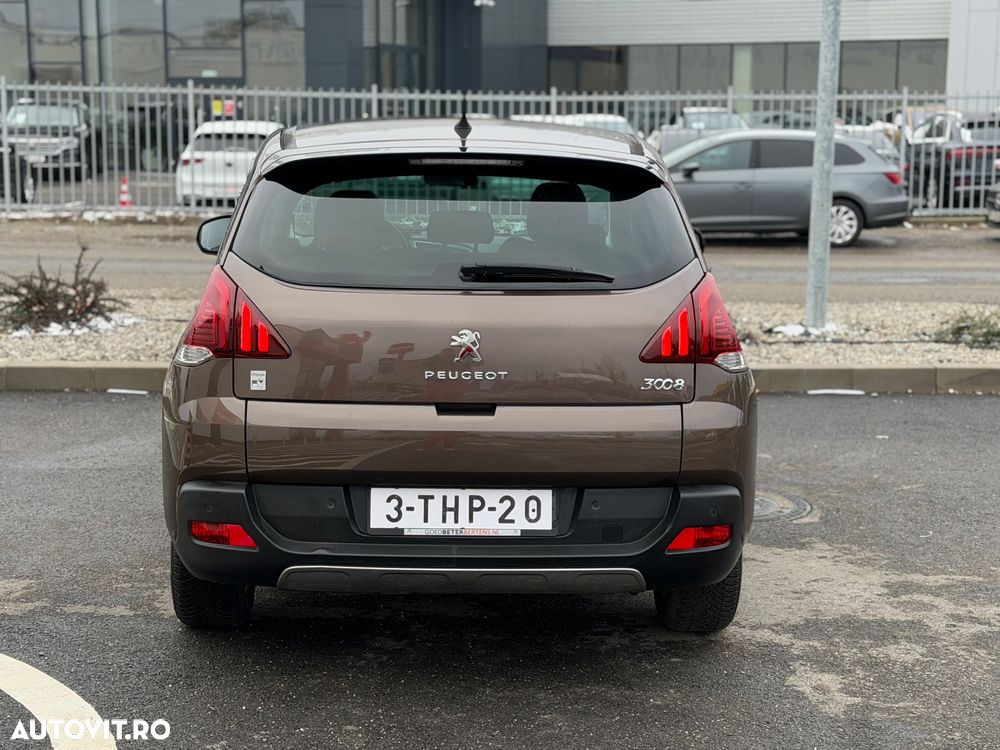 Peugeot 3008 HYbrid4 88g/85g - 12