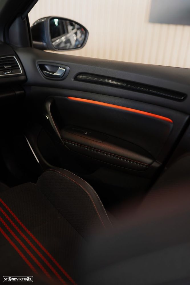 Renault Mégane 1.5 Blue dCi R.S. Line - 32