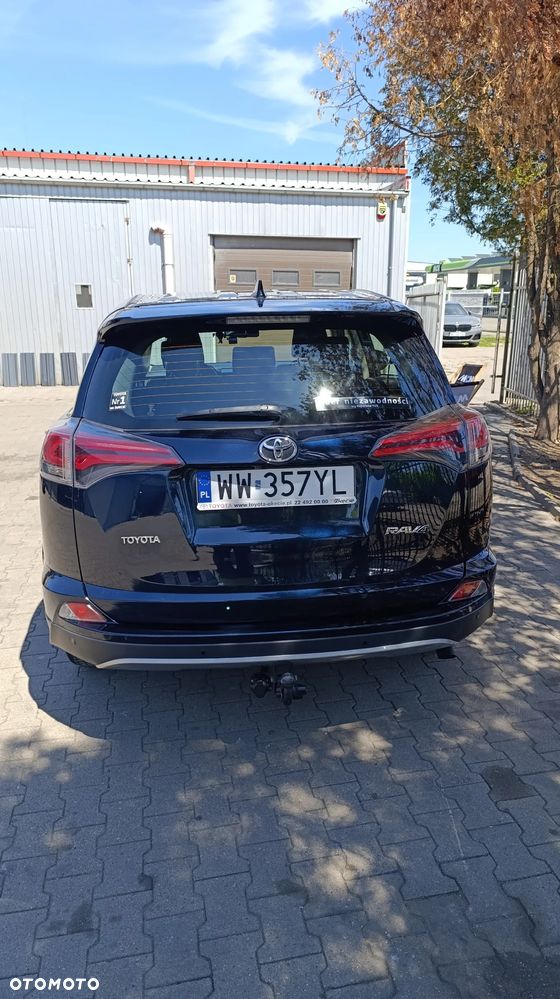 Toyota RAV4 2.0 D-4D Premium 4x2 - 2