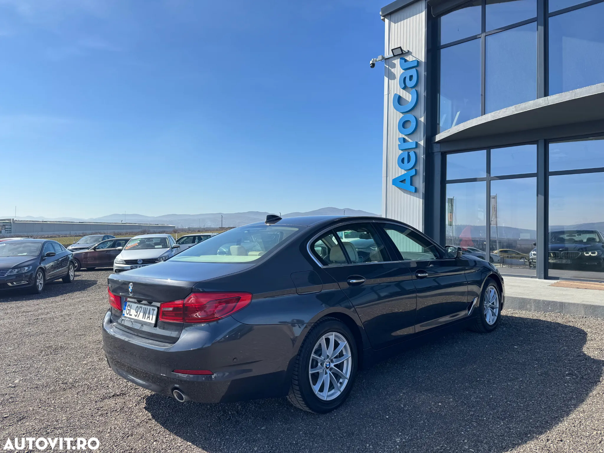 BMW Seria 5 520d xDrive AT - 8