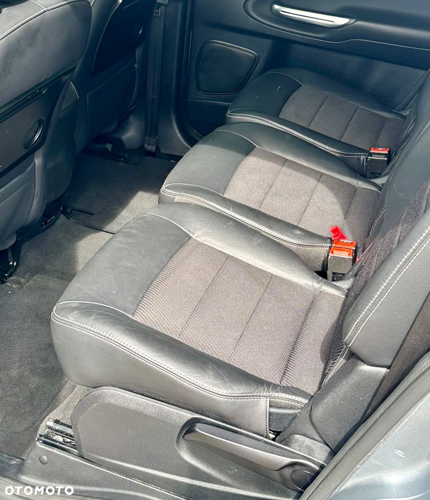 Ford S-Max 2.0 TDCi DPF Titanium X - 22