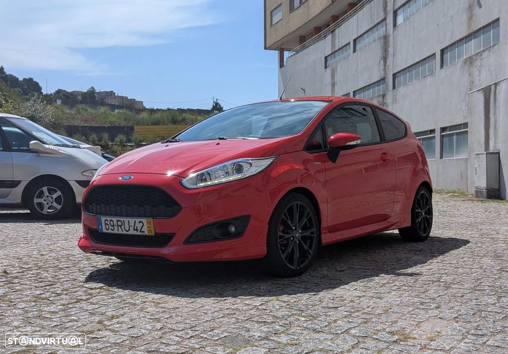 Ford Fiesta 1.0 EcoBoost ST-Line - 4