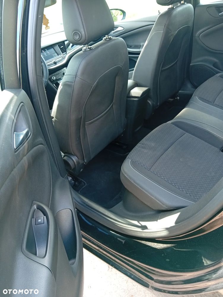 Opel Astra - 16