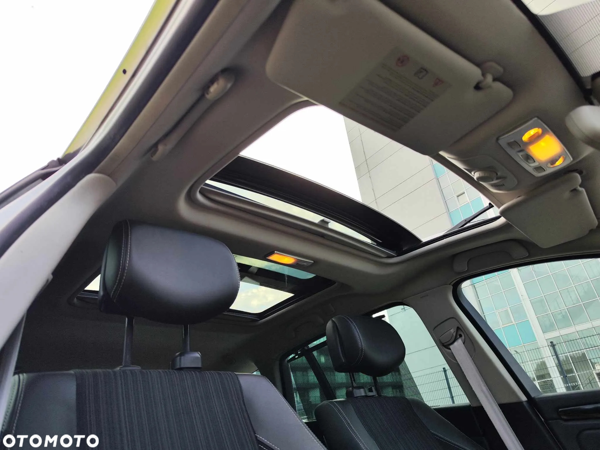 Renault Laguna Grandtour dCi 110 FAP EDC Bose Edition - 33