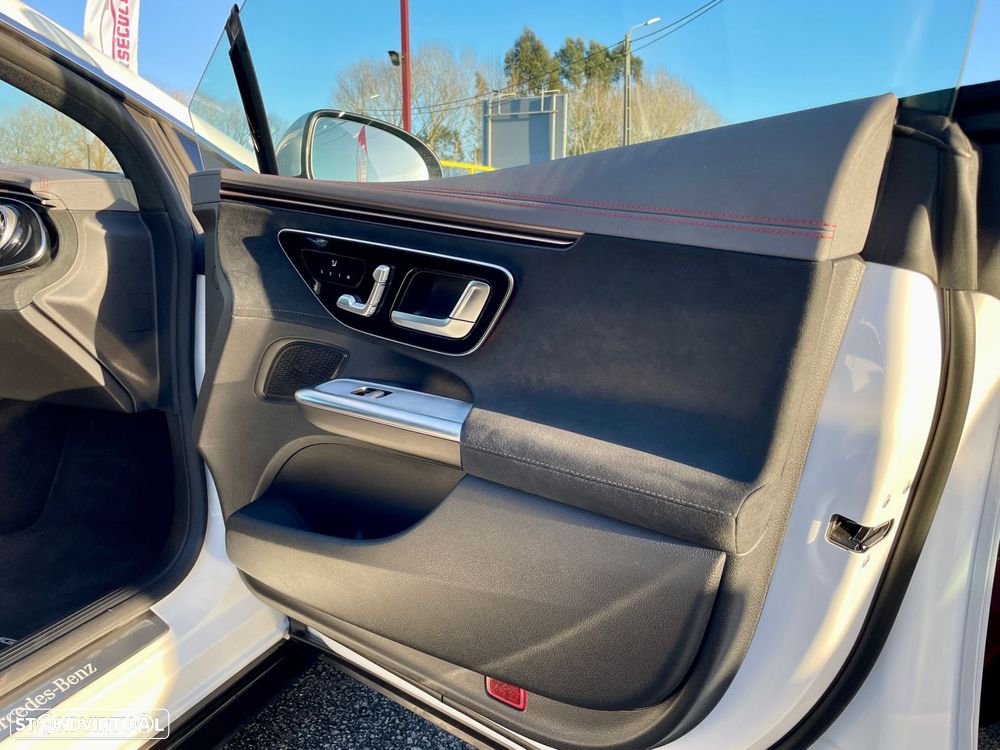 Mercedes-Benz EQE - 43