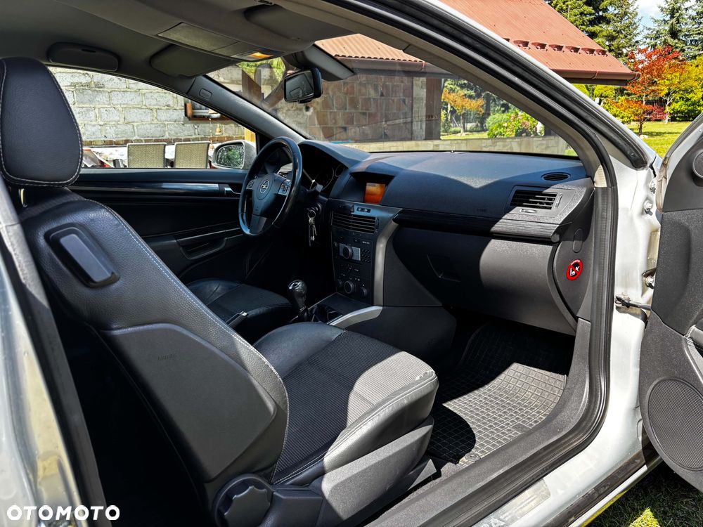 Opel Astra 1.9 CDTI Sport - 21