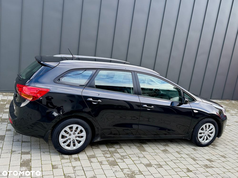 Kia Ceed 1.6 CRDi L - 10