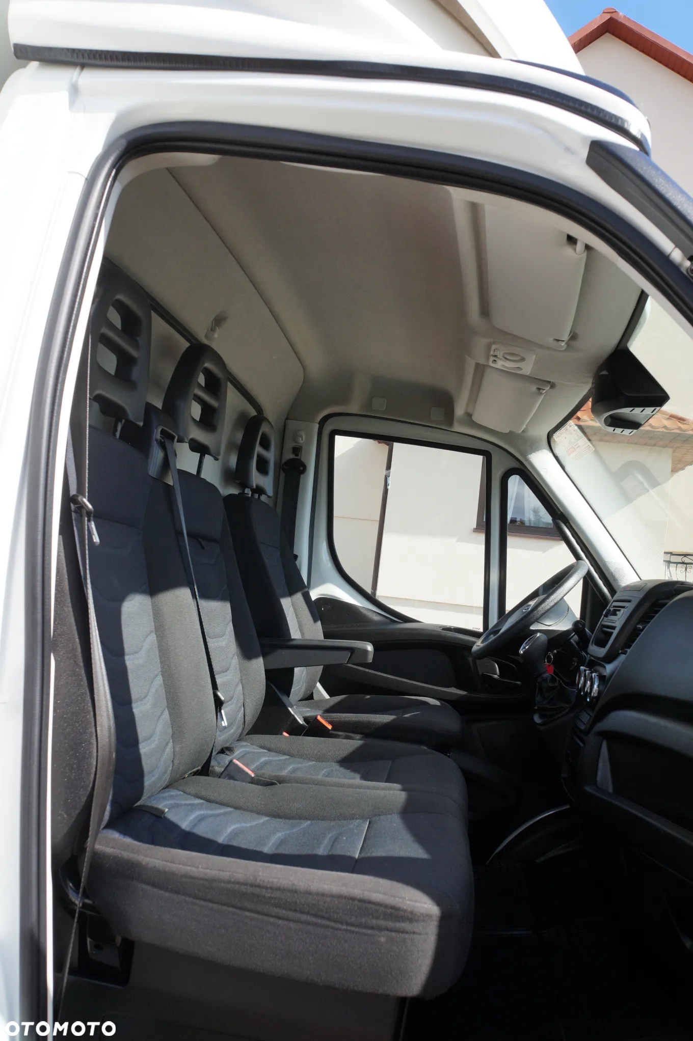 Iveco DAILY 72c18  Automat HI-MATIC Kontener 6 m 117 tys km Wzorowy Stan - 17