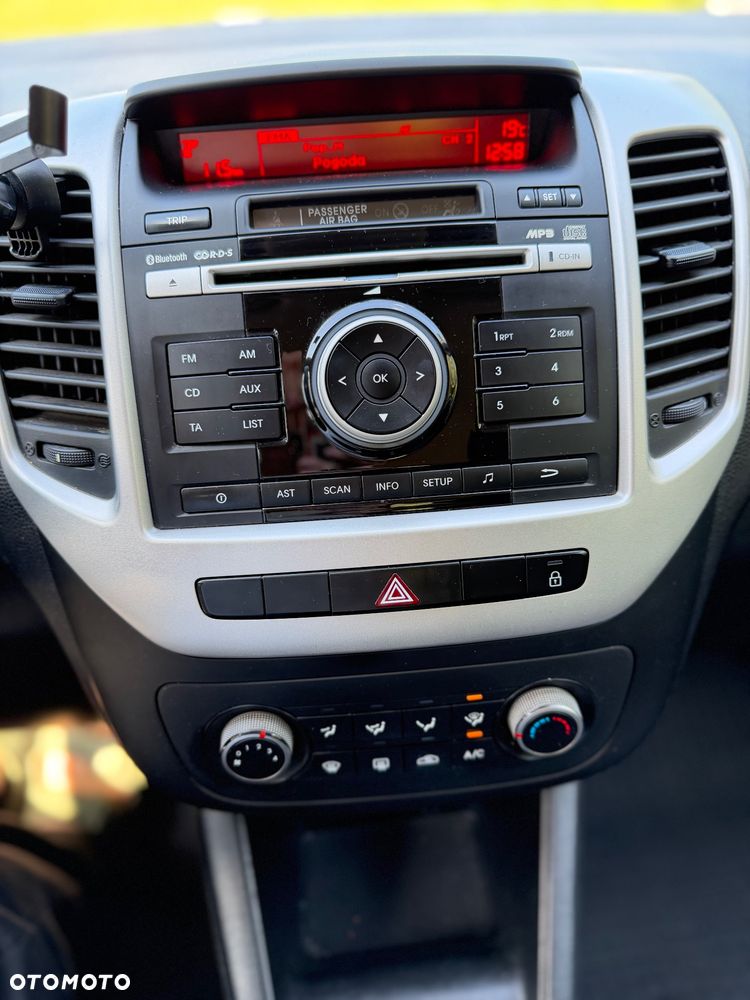 Kia Venga 1.4 M - 6
