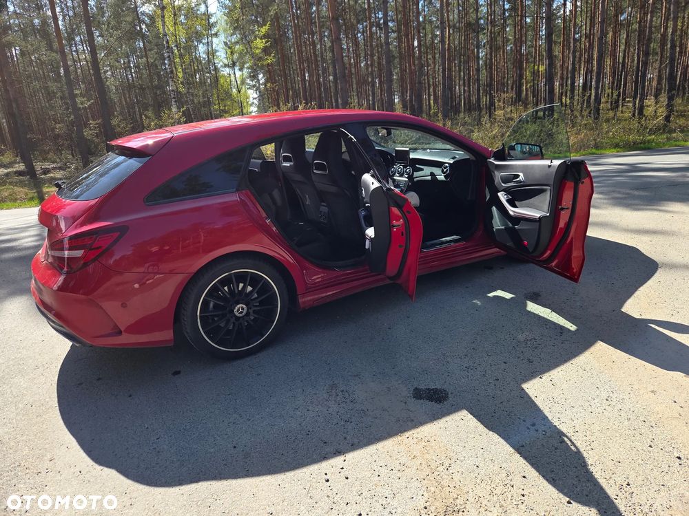 Mercedes-Benz CLA 200 7G-DCT AMG Line - 8