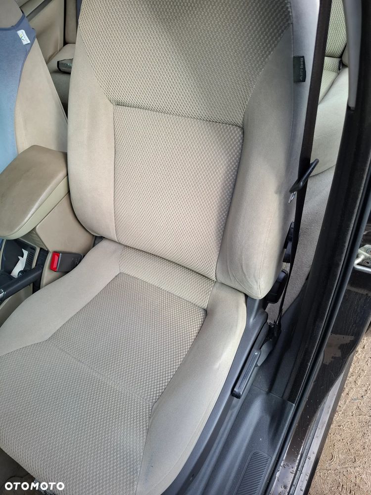 Fiat Croma 1.9 JTD Active - 9